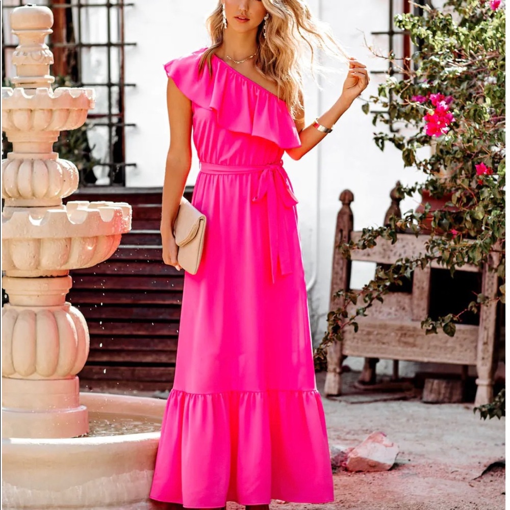 Vici Angel Face One Shoulder Ruffle Maxi Dress- size small